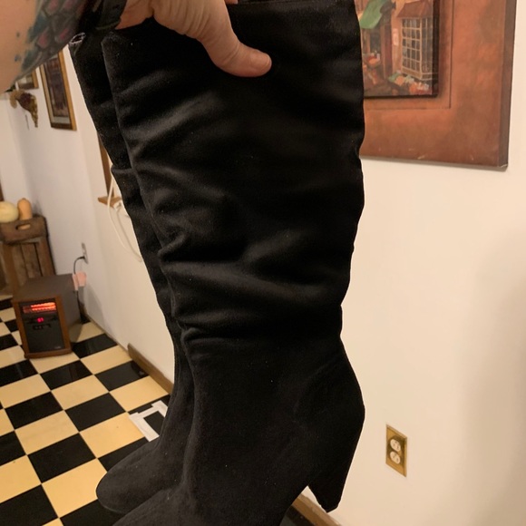 New boots. - Picture 3 of 5